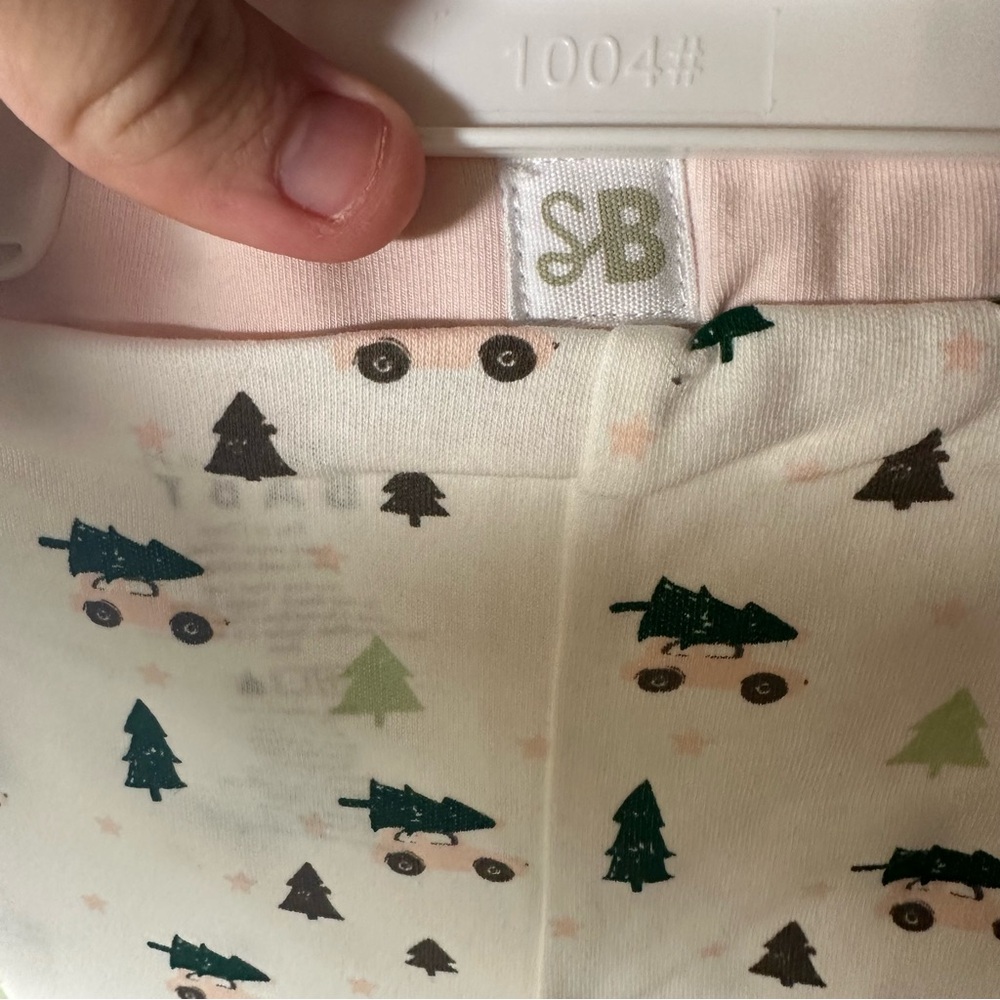 Cute Tree and Car Print Baby Pajamas 6m-12m - Picture 7 of 8